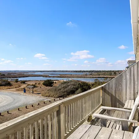 Ocean View-Steps To Beach-Sleeps 10-Prime Location